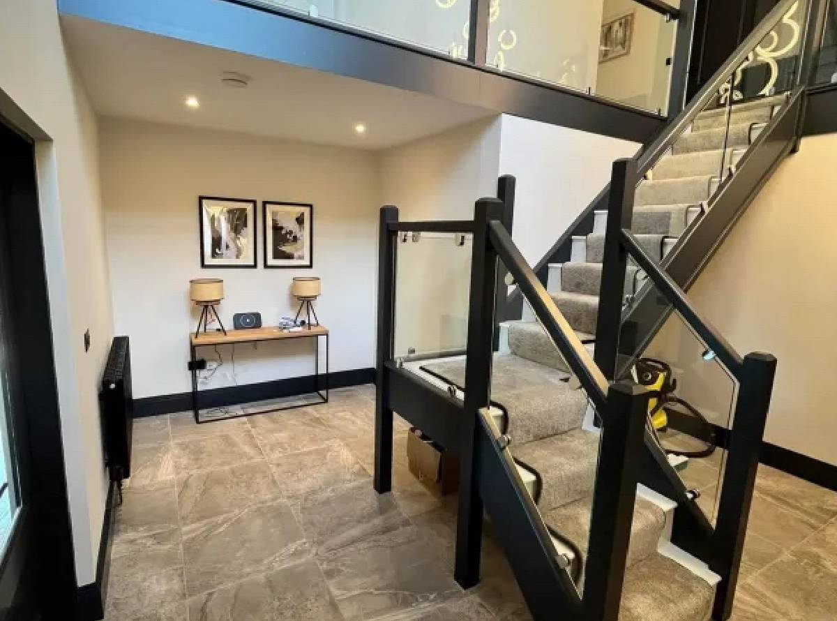 Painter and decorator in Merthyr Tydfil and Mid Glamorgan. Painter and decorator in Merthyr Tydfil and Mid Glamorgan.